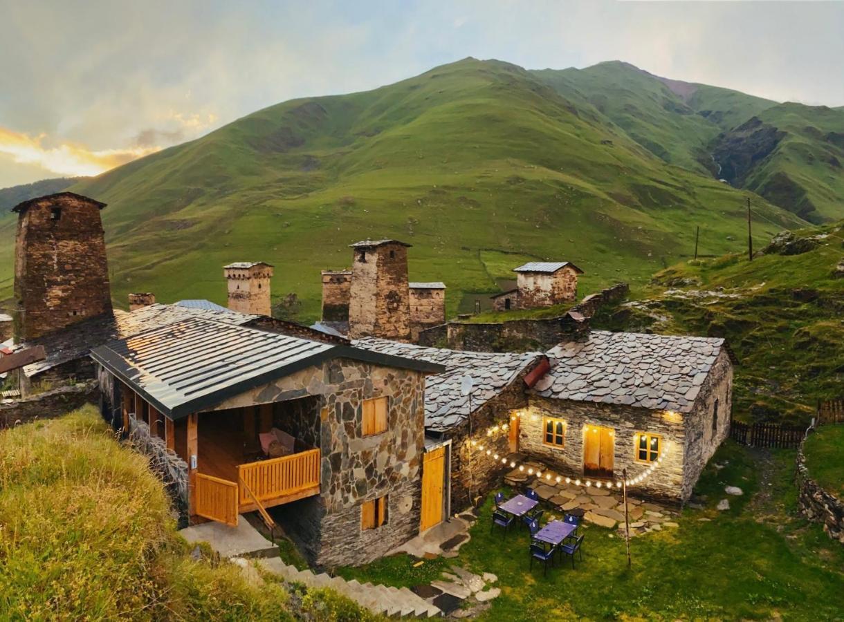 Ushguli 12 Century Hotel Exterior photo