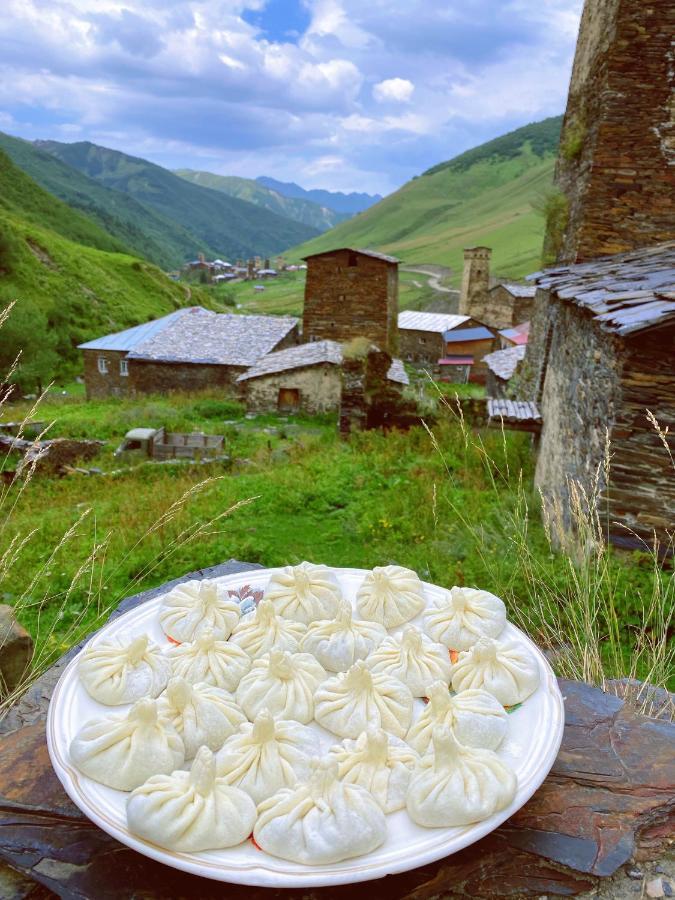 Ushguli 12 Century Hotel Exterior photo